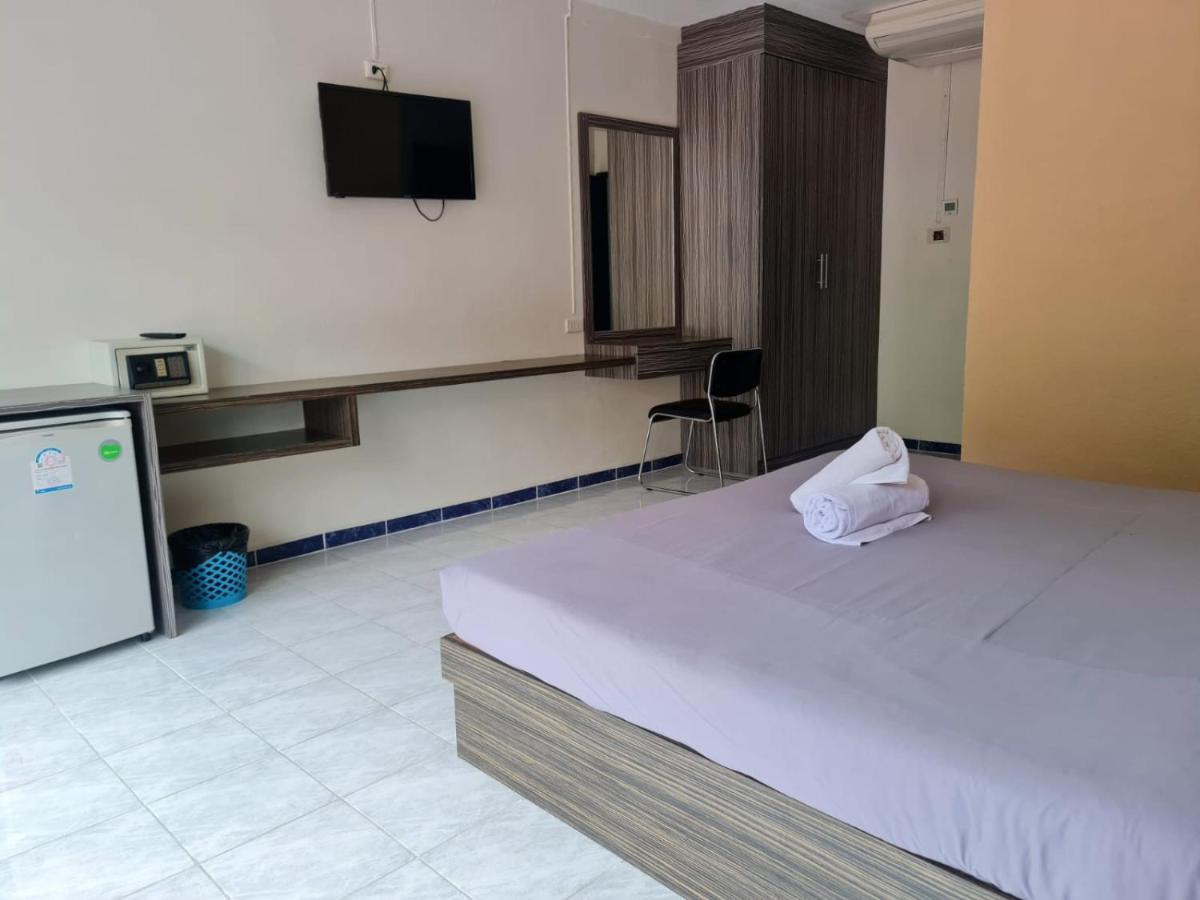 Cozy Residence Nanai Patong Exterior foto